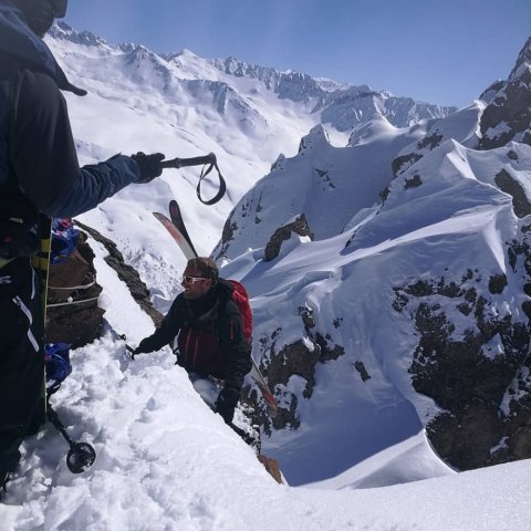 Sortie en free ride snow board et ski avec un moniteur de ski à Valloire 
